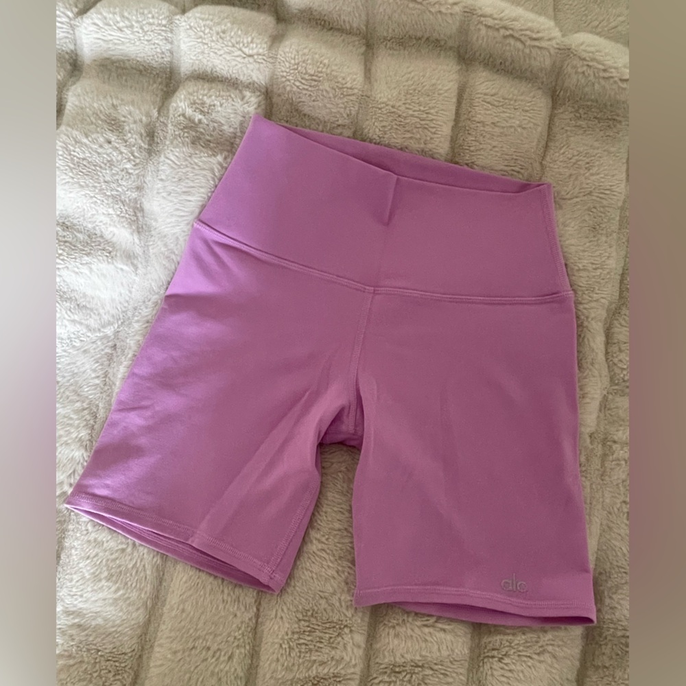 ALO Yoga Shorts Size Small
